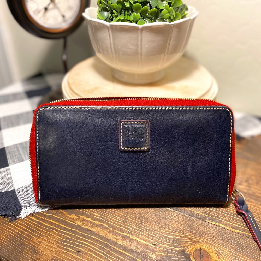 Dooney and Bourke Florentine large wallet in Navy